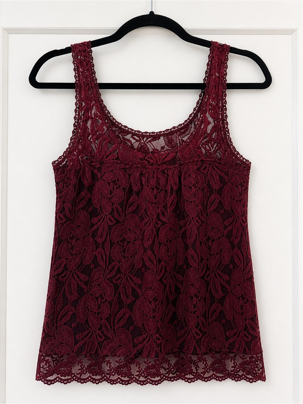 Abercrombie & Fitch Floral Lace Tank - Burgundy